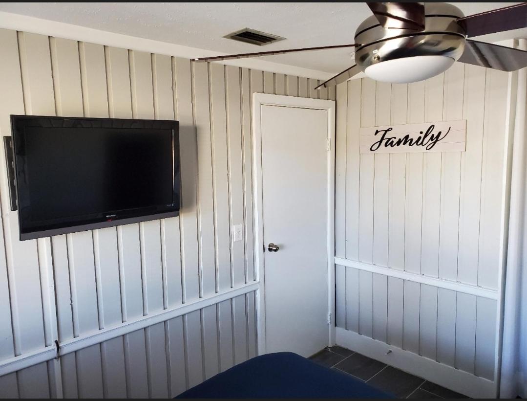 Beautiful Cottage Near Lake Louisa & Mins From Disney, Vehicle Rental Available Клермон Экстерьер фото